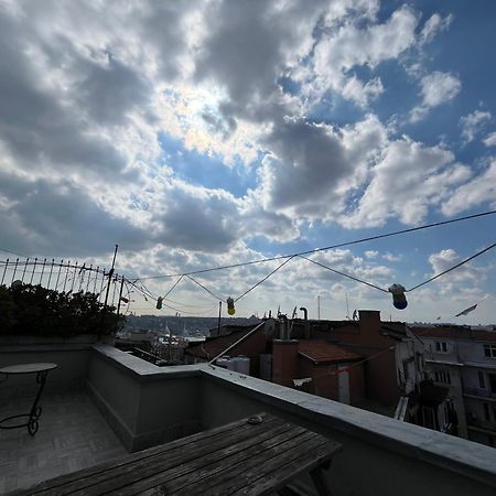 Апартаменти Ganbaru Tours - Flats In Galata Стамбул Екстер'єр фото