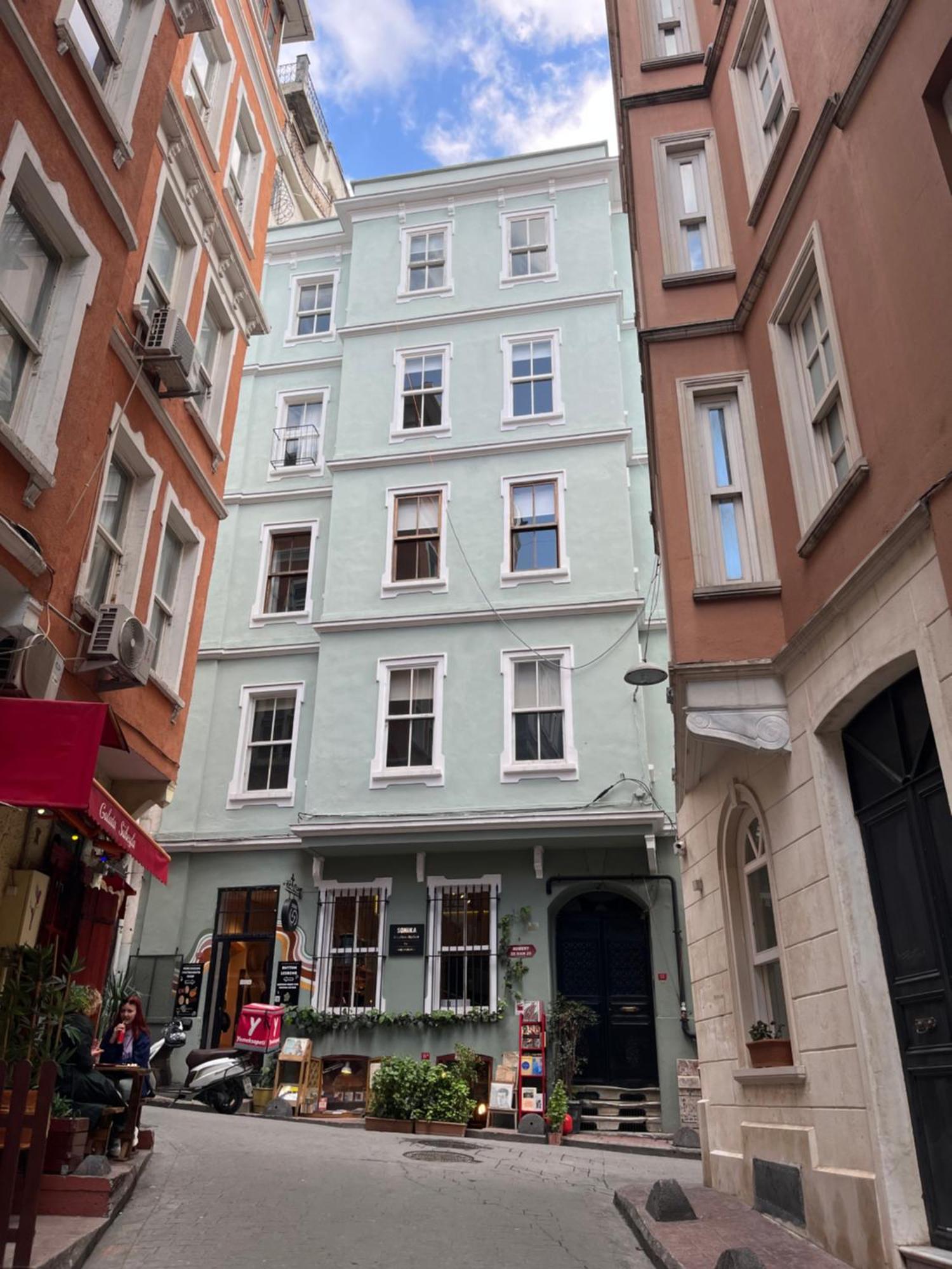 Апартаменти Ganbaru Tours - Flats In Galata Стамбул Екстер'єр фото