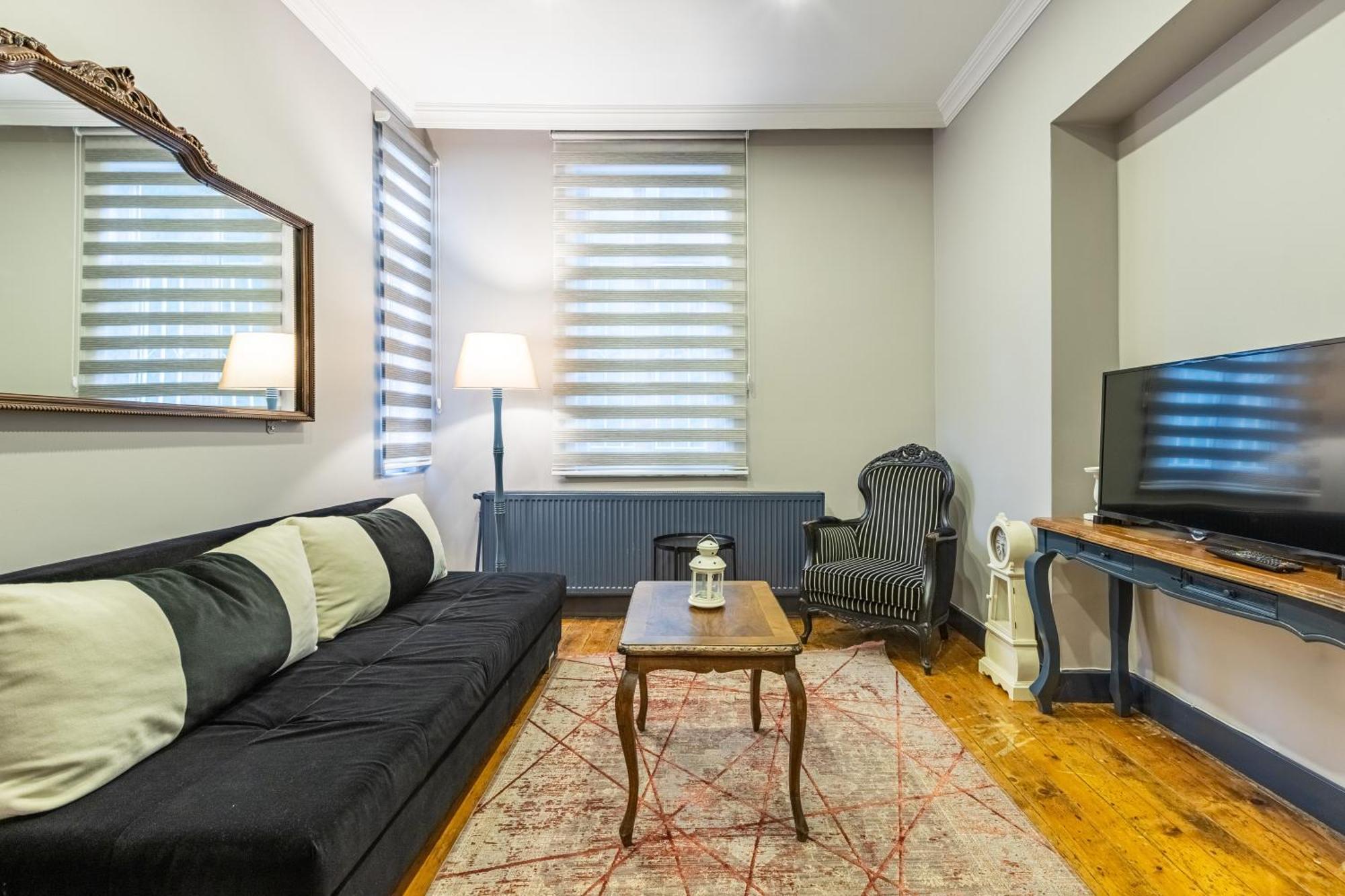 Апартаменти Ganbaru Tours - Flats In Galata Стамбул Екстер'єр фото